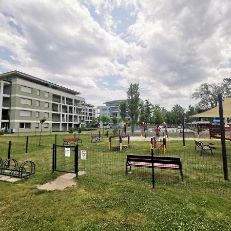 Vizpart Honved Apartman Balatonlelle Buitenkant foto