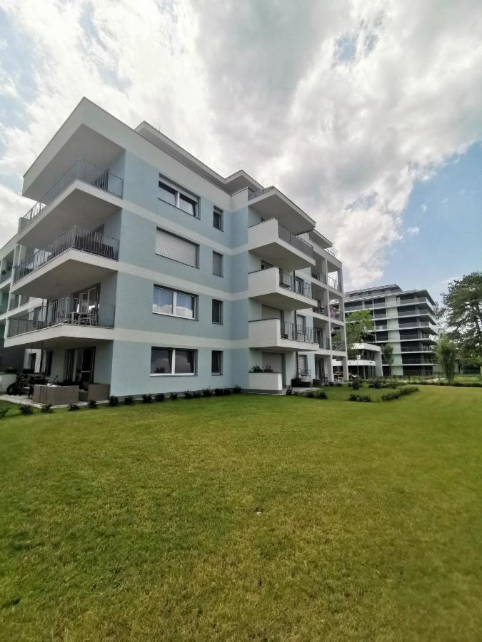 Vizpart Honved Apartman Balatonlelle Buitenkant foto