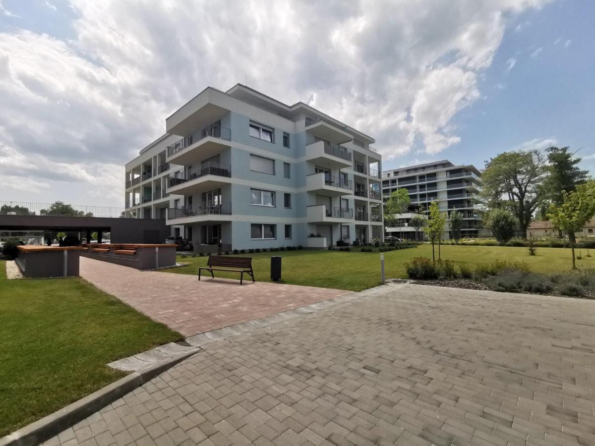 Vizpart Honved Apartman Balatonlelle Buitenkant foto